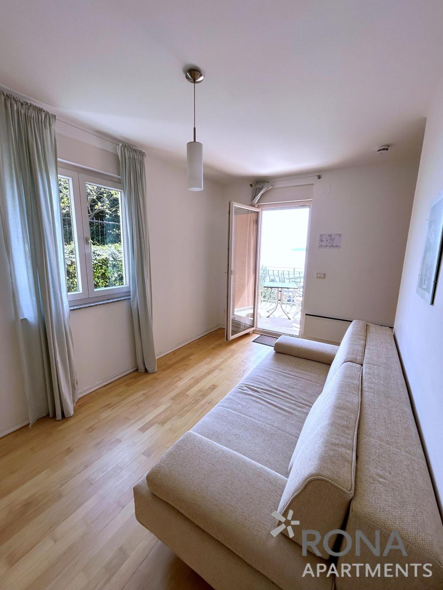 Rona Spacious Apartment With A Panoramic View Ičići المظهر الخارجي الصورة
